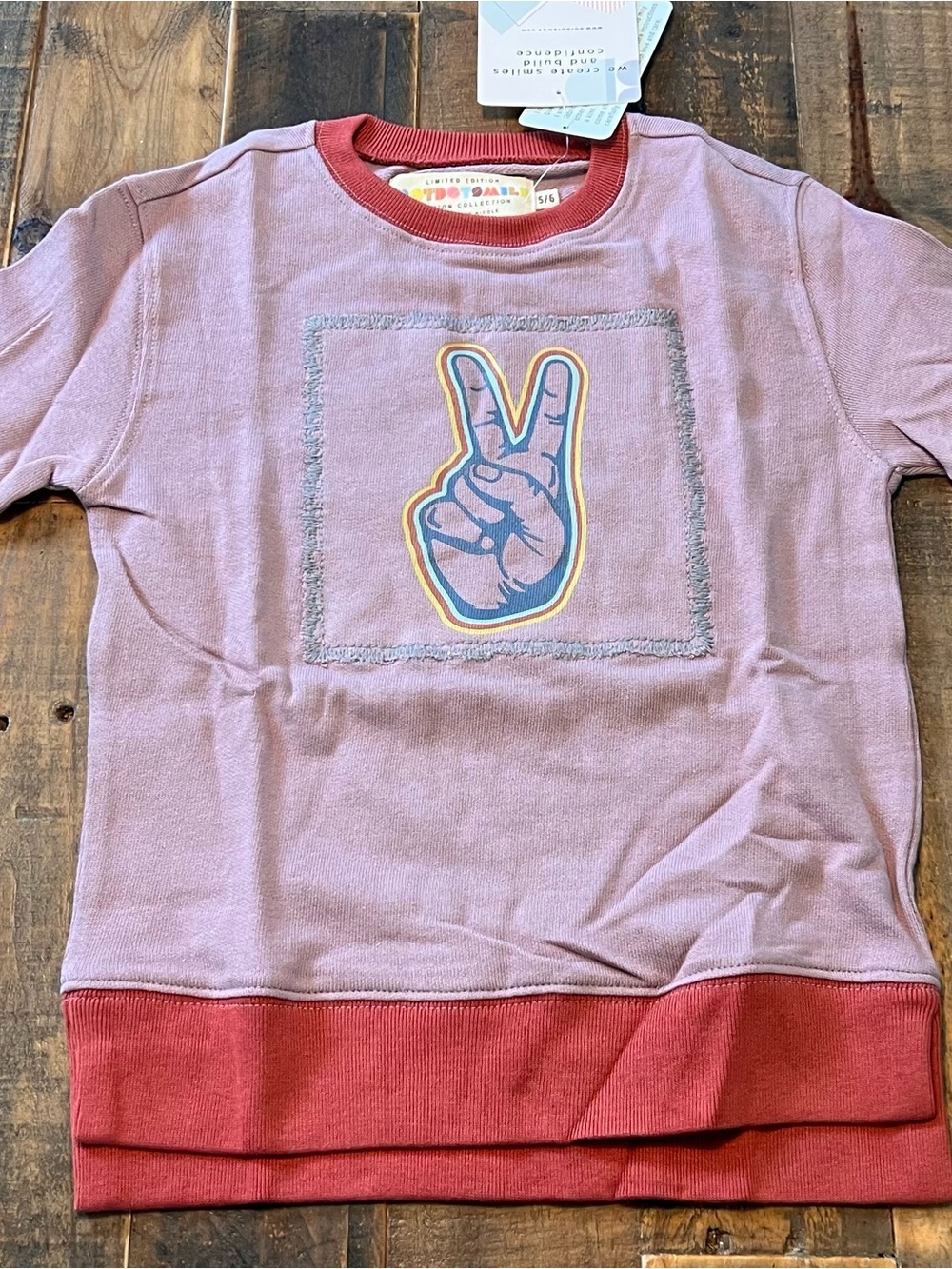 Dot Dot Smile size 5/6 peace sweatshirt new